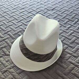 Goorin Bros Cream Fedora with Black Band